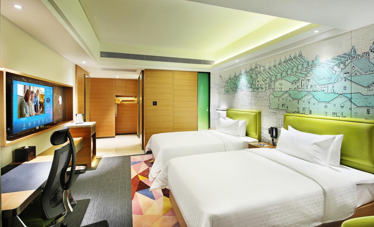 Hampton By Hilton Beihai Esterno foto