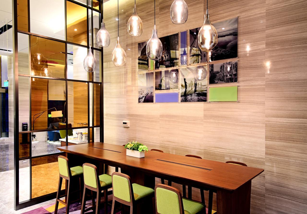 Hampton By Hilton Beihai Esterno foto