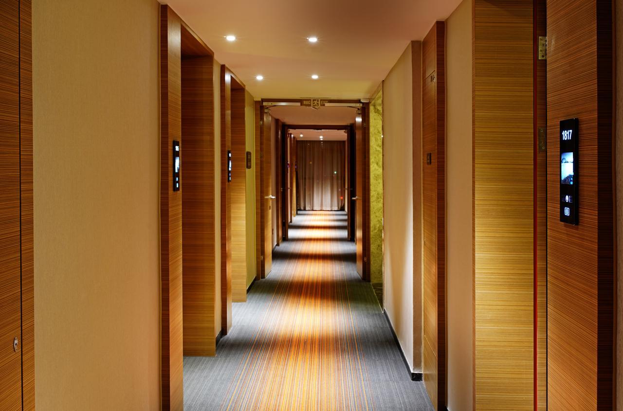 Hampton By Hilton Beihai Esterno foto