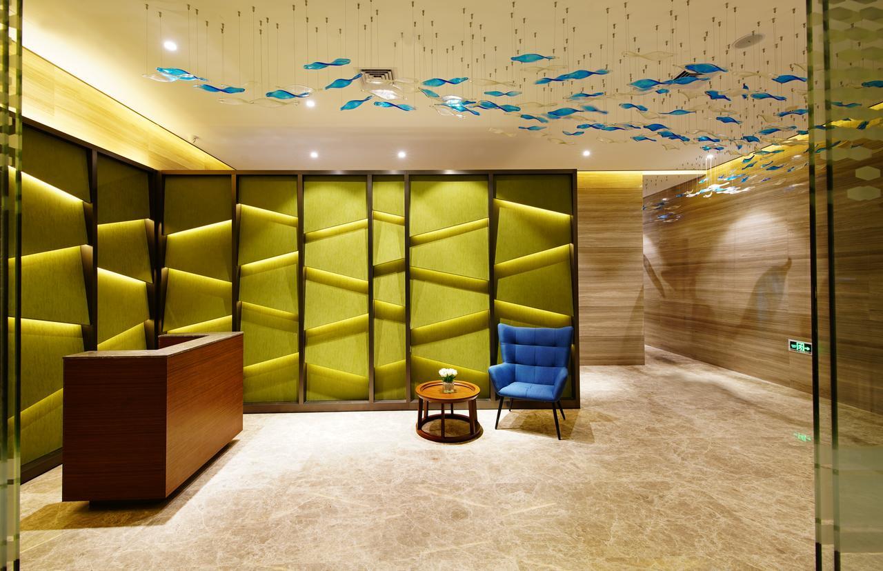 Hampton By Hilton Beihai Esterno foto